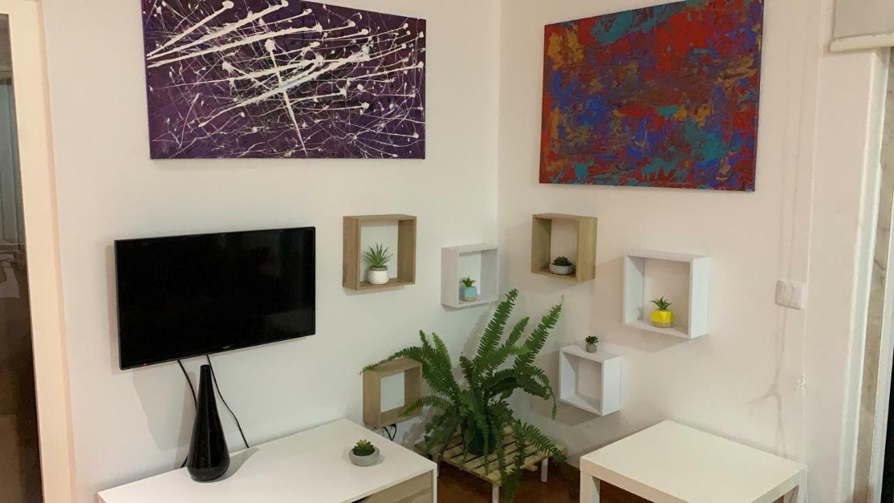 House Blz * Charneca (Setubal)